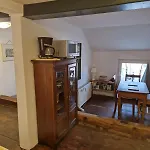 Gemütliche Dachgeschosswohnung * Burg Stargard