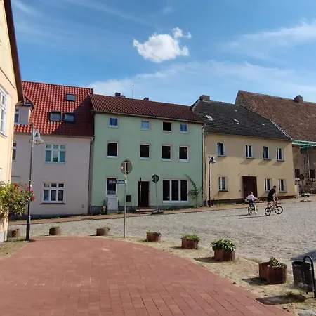 Gemuetliche Dachgeschosswohnung *