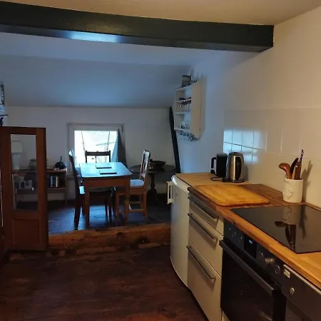 Gemuetliche Dachgeschosswohnung * Burg Stargard