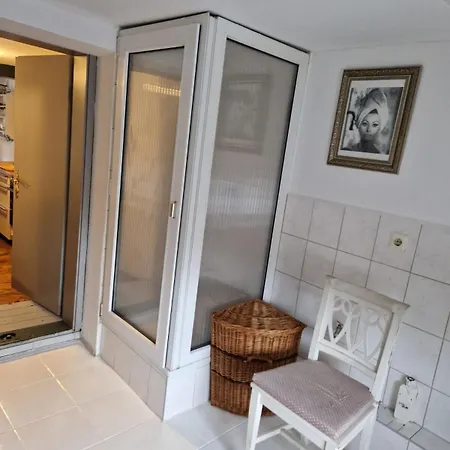Gemuetliche Dachgeschosswohnung * Burg Stargard