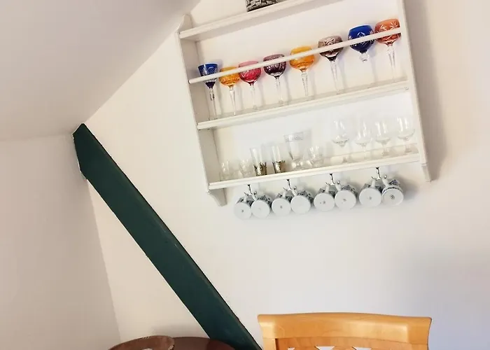 아파트 Gemuetliche Dachgeschosswohnung Burg Stargard