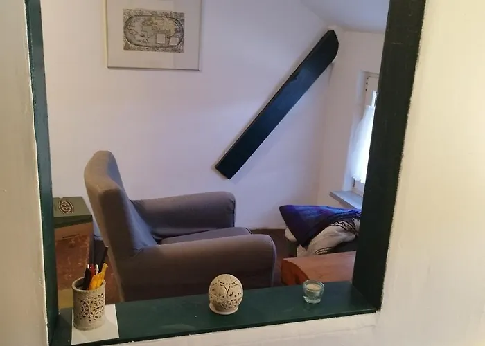 Gemuetliche Dachgeschosswohnung *